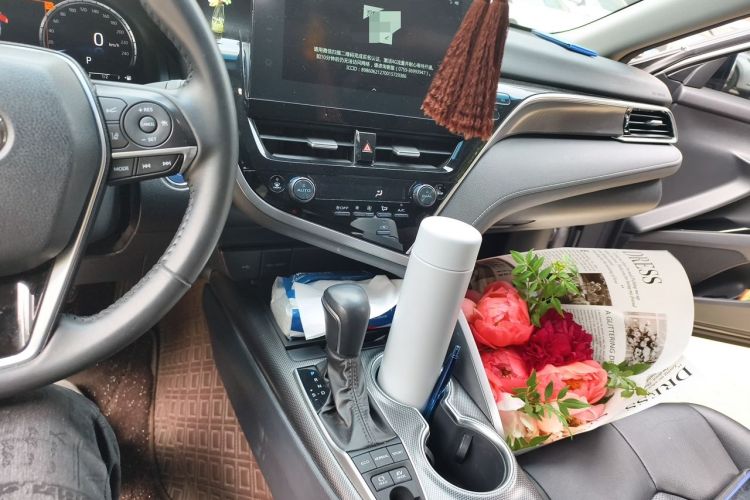 Used Toyota Camry 2021 Dual-Motor 2.5HS Fēngshàng Edition Audio And AC Panel