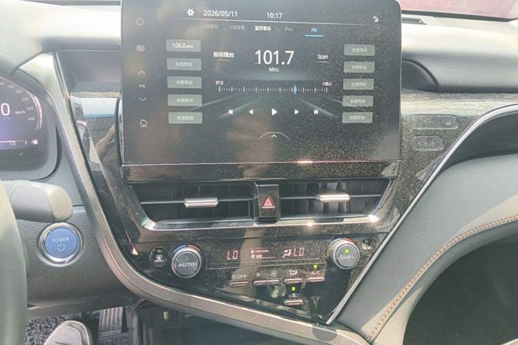 Used Toyota Camry 2021 Dual-Motor 2.5HG Luxury Edition Audio And AC Panel