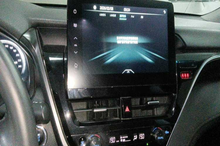 Used Toyota Camry 2021 2.5G Luxury Edition Audio And AC Panel