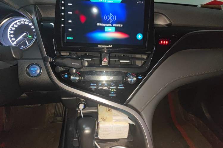 Used Toyota Camry 2021 Dual-Motor 2.5 HGVP Leading Edition Audio And AC Panel