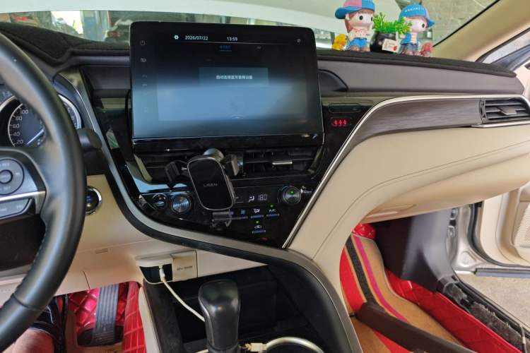 Used Toyota Camry 2021 2.0G Luxury Edition Audio And AC Panel