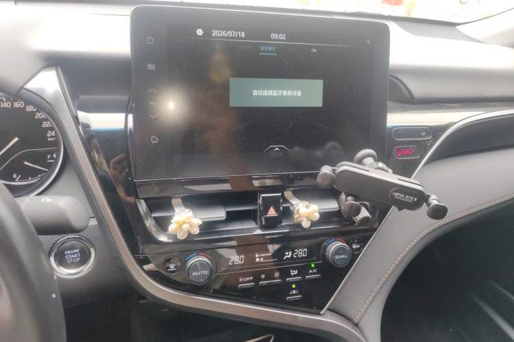 Used Toyota Camry 2021 2.0G Luxury Edition Audio And AC Panel
