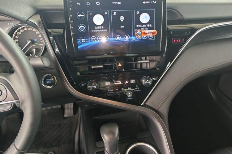 Used Toyota Camry 2021 2.0G Luxury Edition Audio And AC Panel