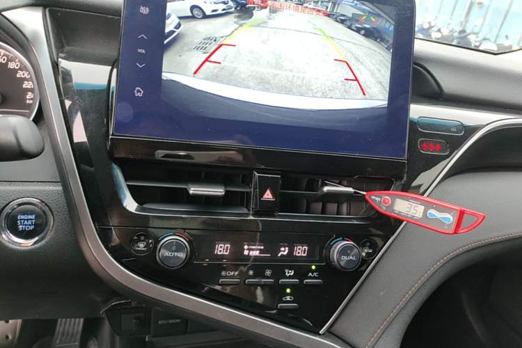 Used Toyota Camry 2021 2.0G Luxury Edition Audio And AC Panel