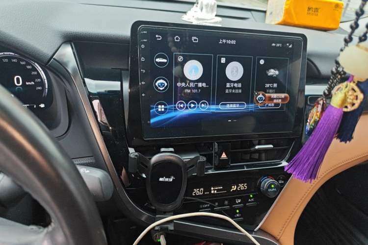 Used Toyota Camry 2021 Dual-Motor 2.5HG Luxury Edition Audio And AC Panel