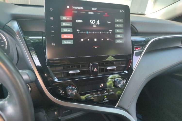 Used Toyota Camry 2021 2.5G Luxury Edition Audio And AC Panel