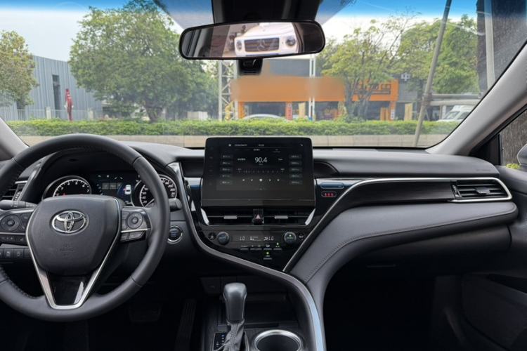 Used Toyota Camry 2021 2.0G Luxury Edition Audio And AC Panel
