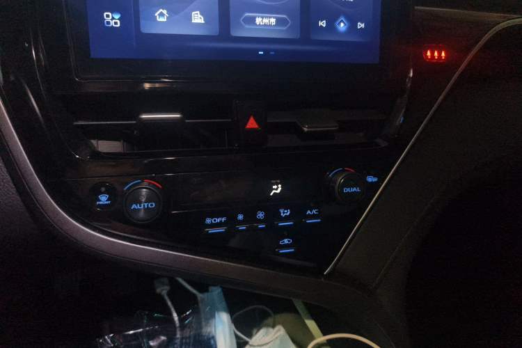 Used Toyota Camry 2021 2.0G Luxury Edition Audio And AC Panel