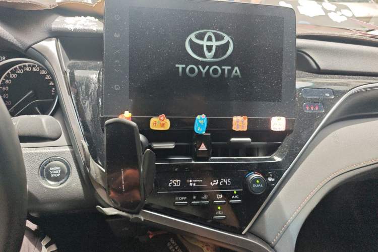 Used Toyota Camry 2021 2.0G Luxury Edition Audio And AC Panel