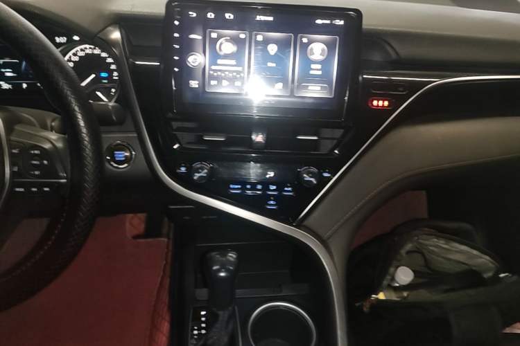 Used Toyota Camry 2021 2.0G Luxury Edition Audio And AC Panel