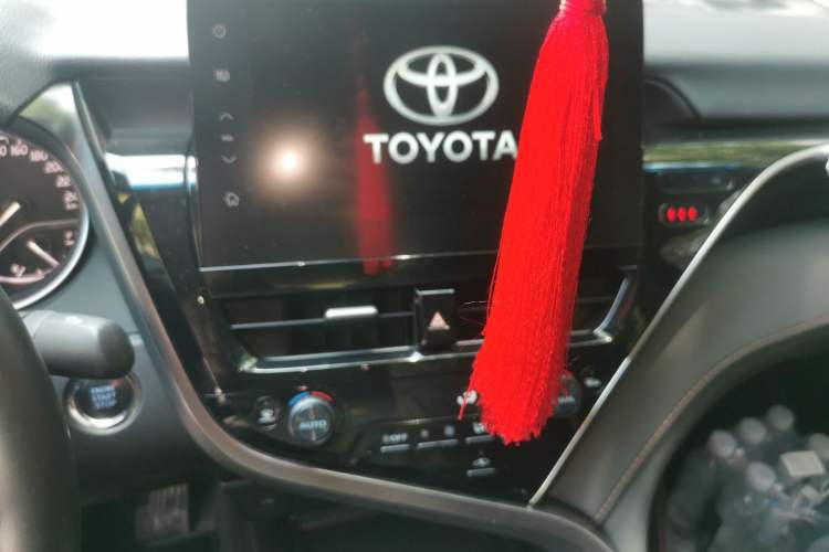 Used Toyota Camry 2021 2.0G Luxury Edition Audio And AC Panel