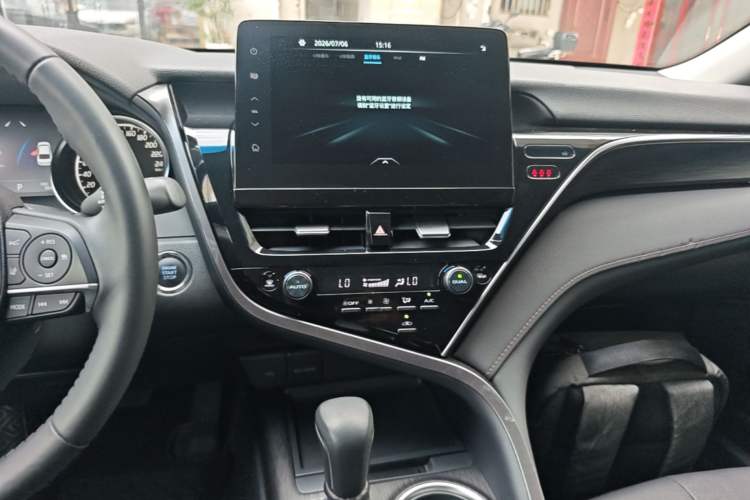 Used Toyota Camry 2021 2.0G Luxury Edition Audio And AC Panel