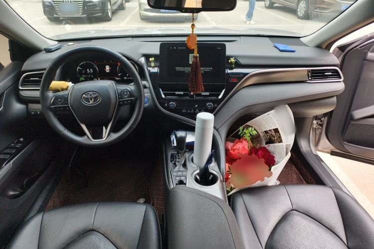 Used Toyota Camry 2021 Dual-Motor 2.5HS Fēngshàng Edition Center Console