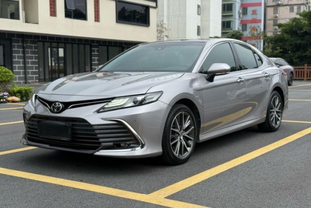 Used Toyota Camry 2021 2.5G Luxury Edition
