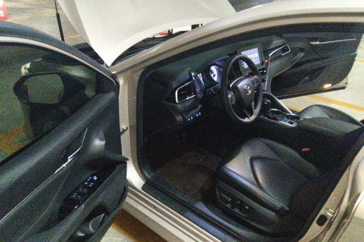 Used Toyota Camry 2021 Dual-Motor 2.5 HGVP Leading Edition Driver Seat