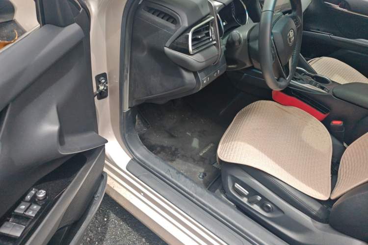 Used Toyota Camry 2021 Dual-Motor 2.5 HGVP Leading Edition Driver Seat