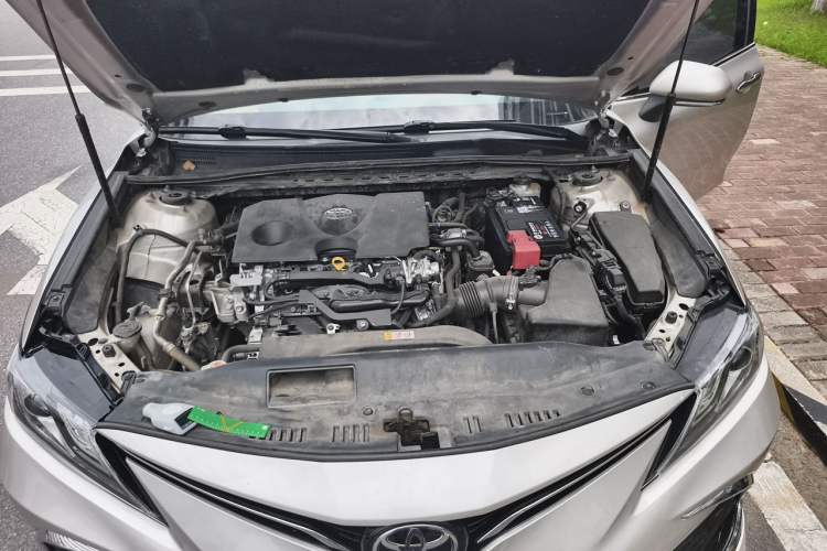 Used Toyota Camry 2021 2.0G Luxury Edition Engine Bay