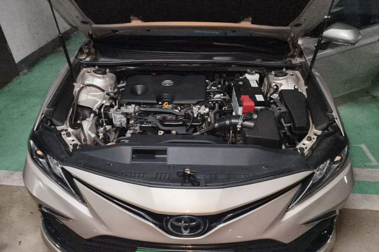 Used Toyota Camry 2021 2.0G Luxury Edition Engine Bay