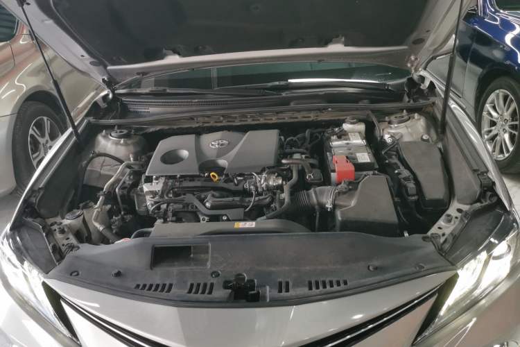 Used Toyota Camry 2021 2.0G Luxury Edition Engine Bay