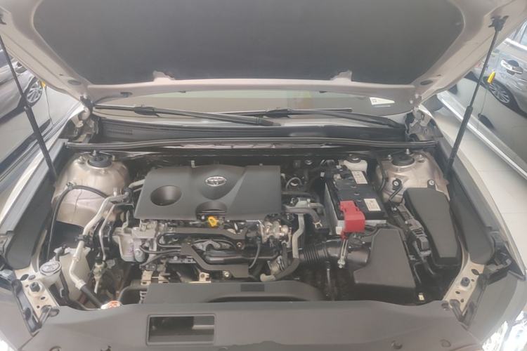 Used Toyota Camry 2021 2.0G Luxury Edition Engine Bay