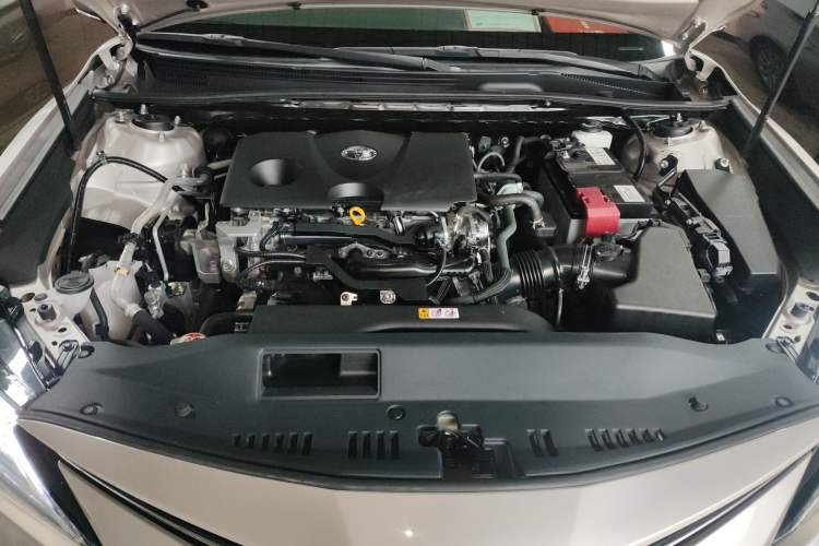 Used Toyota Camry 2021 2.0G Luxury Edition Engine Bay