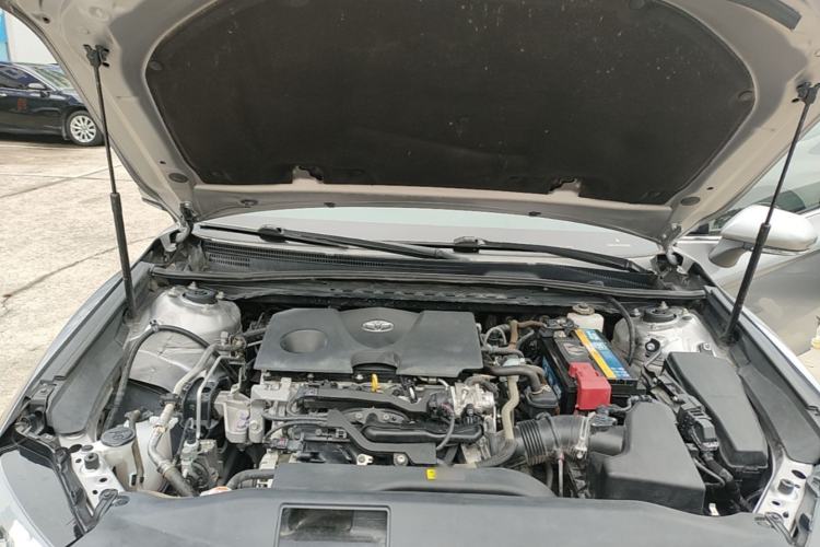 Used Toyota Camry 2021 2.0G Luxury Edition Engine Bay