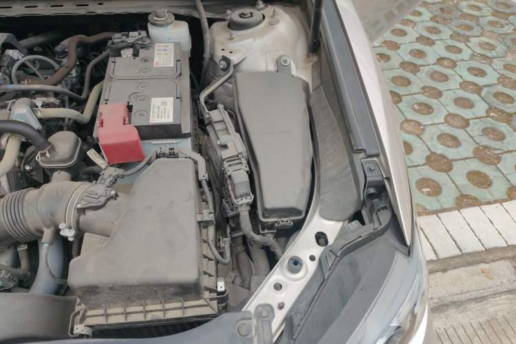 Used Toyota Camry 2021 2.0G Luxury Edition Engine Bay Left