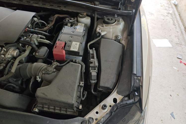 Used Toyota Camry 2021 2.0G Luxury Edition Engine Bay Left