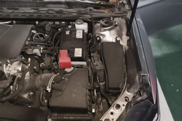 Used Toyota Camry 2021 2.0G Luxury Edition Engine Bay Left