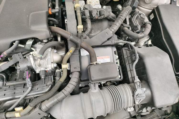 Used Toyota Camry 2021 Dual-Motor 2.5HG Luxury Edition Engine Bay Left