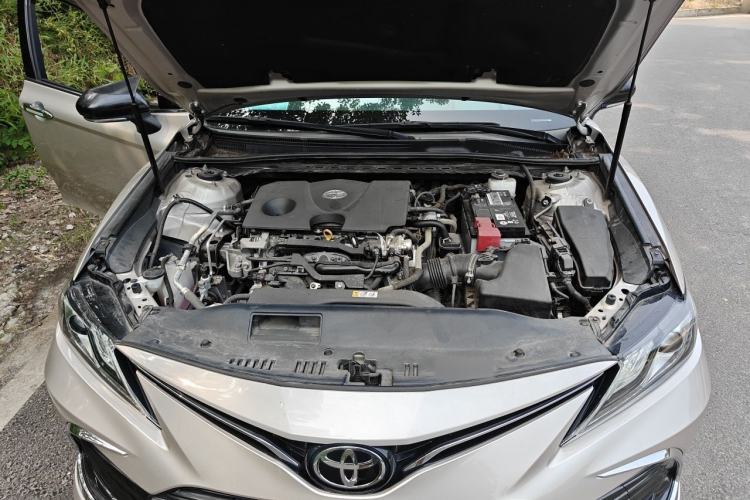 Used Toyota Camry 2021 2.0G Luxury Edition Engine Bay