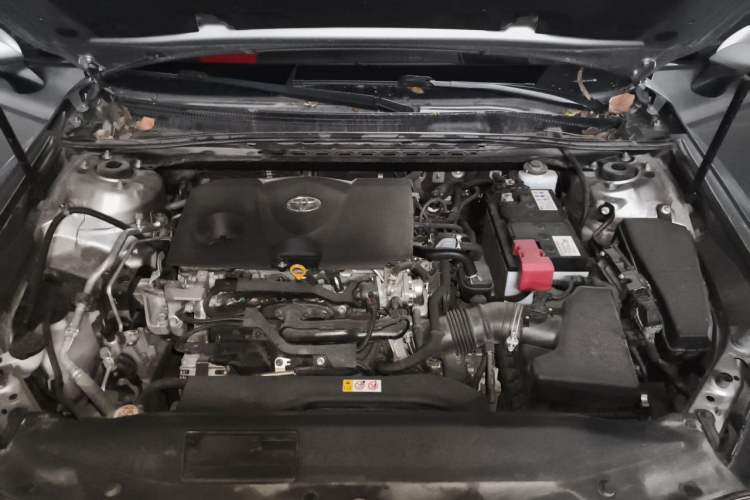 Used Toyota Camry 2021 2.0G Luxury Edition Engine Bay