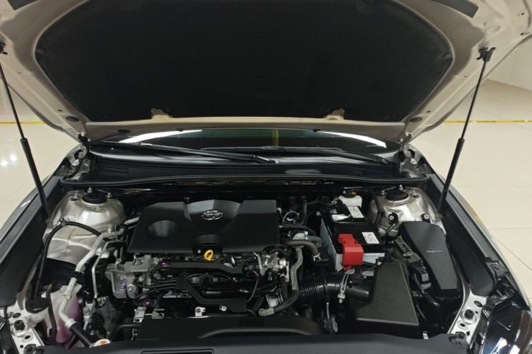 Used Toyota Camry 2021 2.0G Luxury Edition Engine Bay