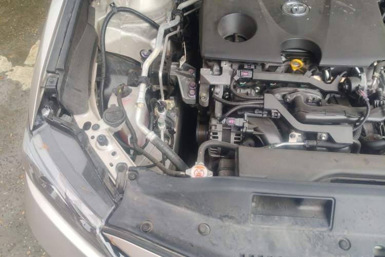 Used Toyota Camry 2021 2.0G Luxury Edition Engine Bay Right