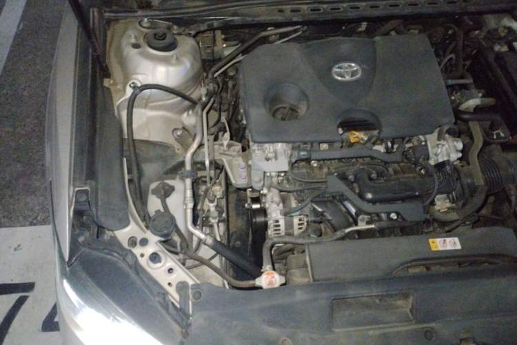 Used Toyota Camry 2021 2.0G Luxury Edition Engine Bay Right