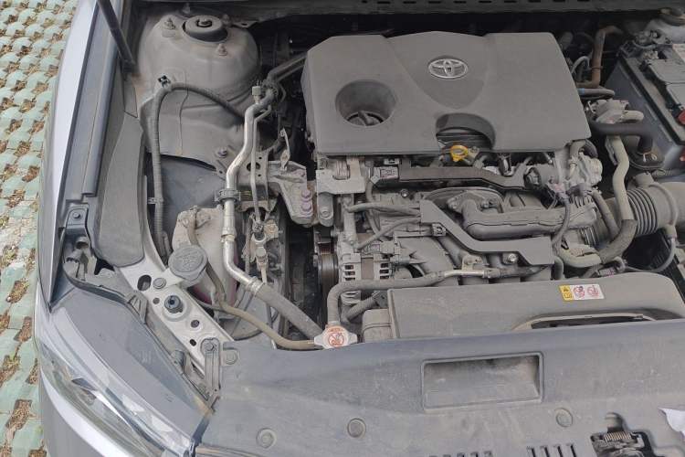 Used Toyota Camry 2021 2.0G Luxury Edition Engine Bay Right