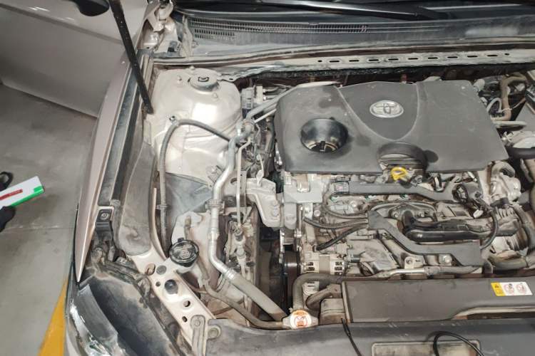 Used Toyota Camry 2021 2.0G Luxury Edition Engine Bay Right