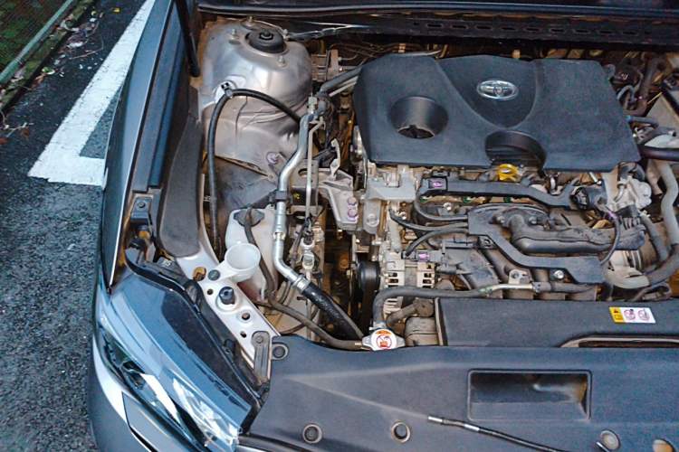 Used Toyota Camry 2021 2.0S FENGSHANG Edition Engine Bay Right