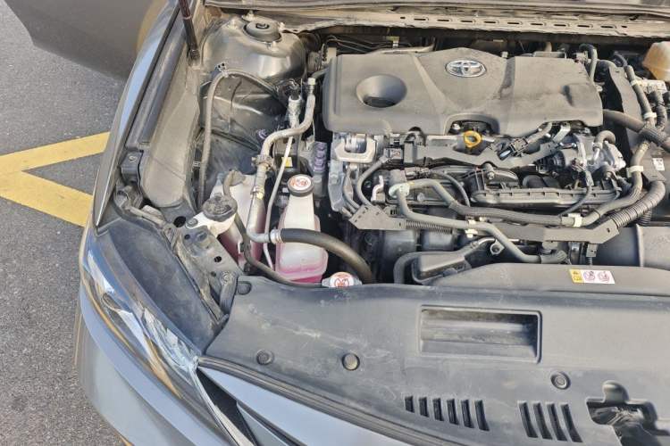 Used Toyota Camry 2021 2.5G Luxury Edition Engine Bay Right
