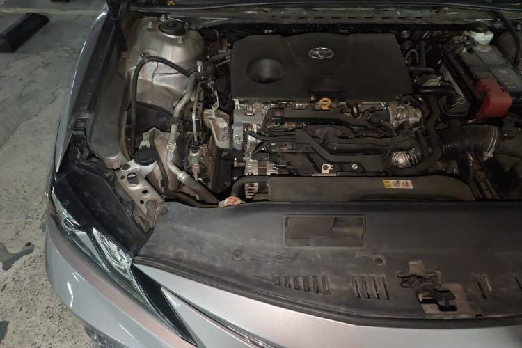 Used Toyota Camry 2021 2.0G Luxury Edition Engine Bay Right