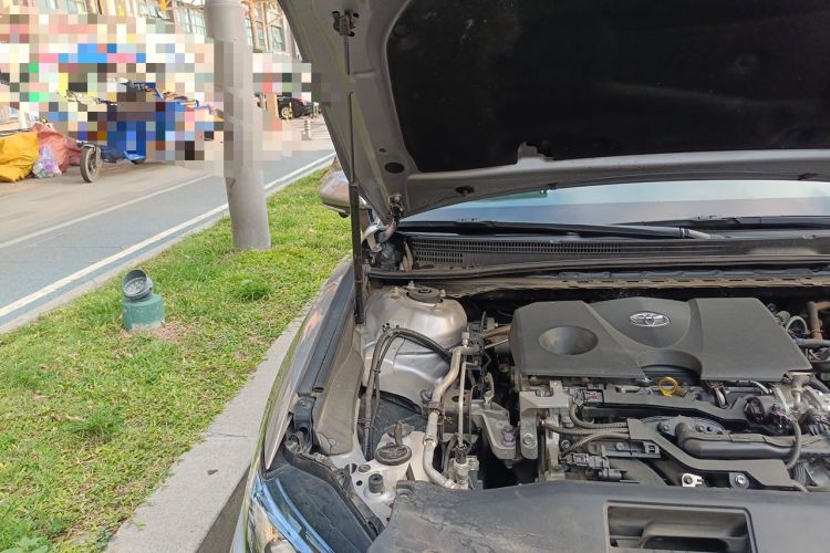 Used Toyota Camry 2021 2.0G Luxury Edition Engine Bay Right