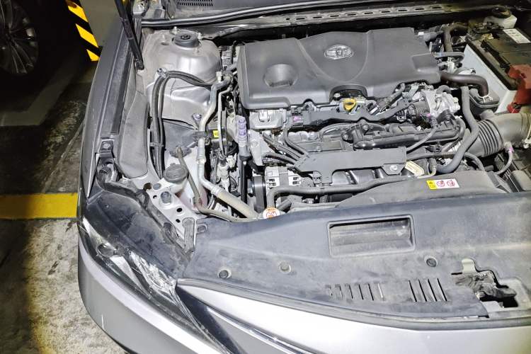 Used Toyota Camry 2021 2.5G Luxury Edition Engine Bay Right