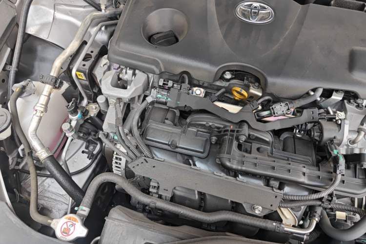 Used Toyota Camry 2021 2.5G Luxury Edition Engine Bay Right