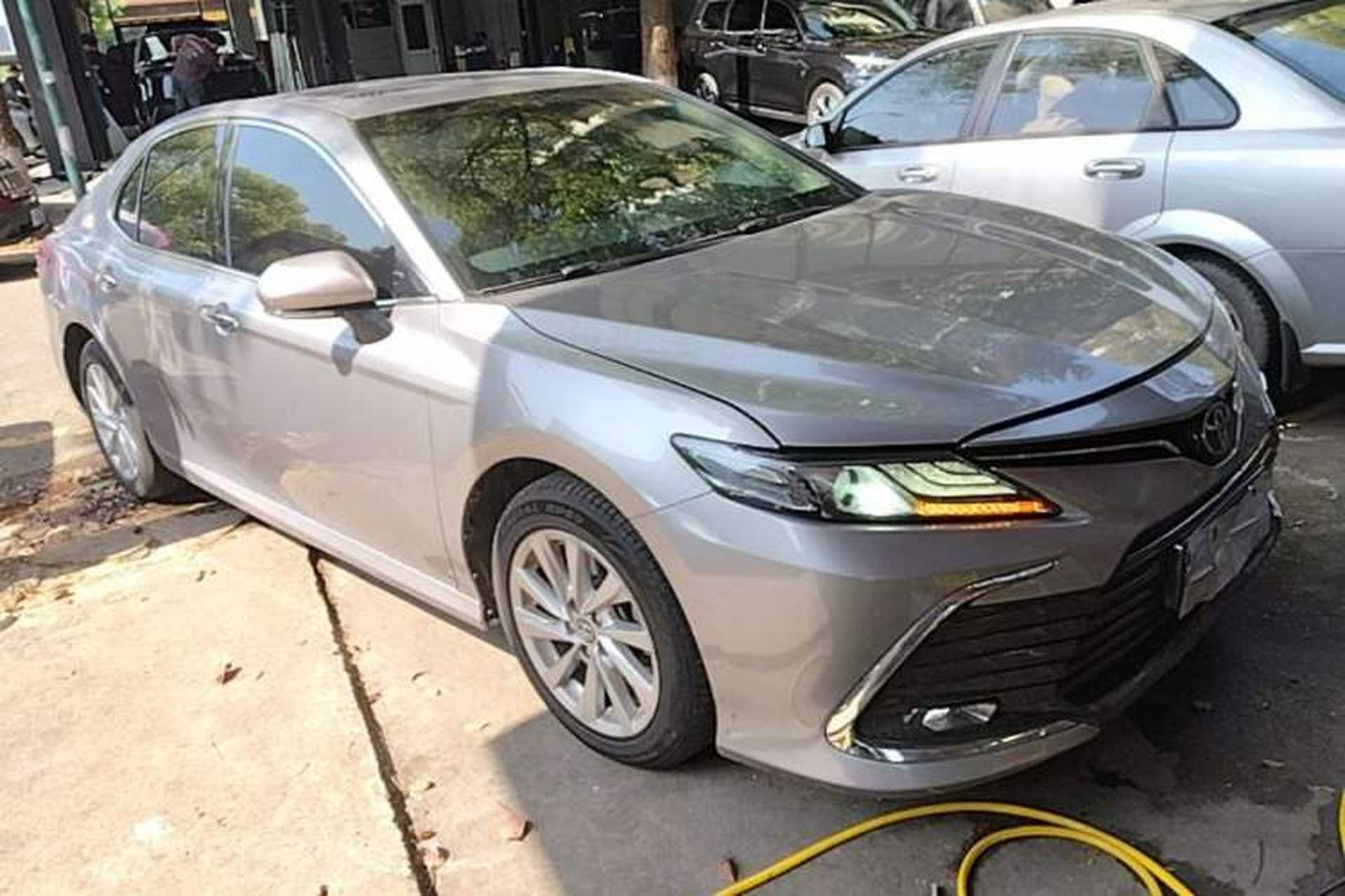 Used Toyota Camry 2021 2.0G Luxury Edition Exterior 1