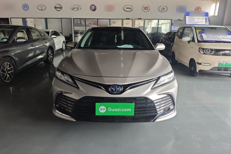 Used Toyota Camry 2021 Dual-Motor 2.5HG Luxury Edition Exterior 2