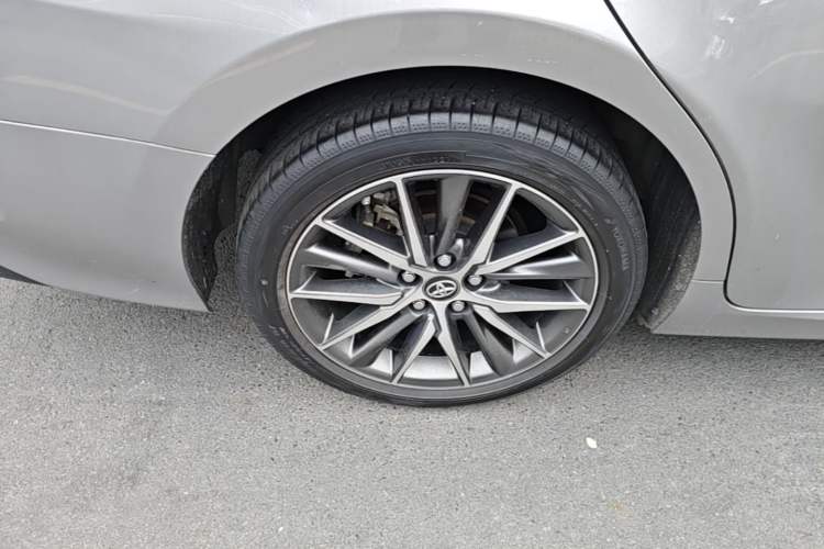 Used Toyota Camry 2021 Dual-Motor 2.5HG Luxury Edition Exterior 2
