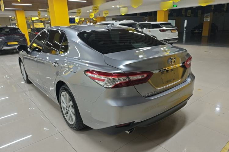 Used Toyota Camry 2021 2.0G Luxury Edition Exterior 2