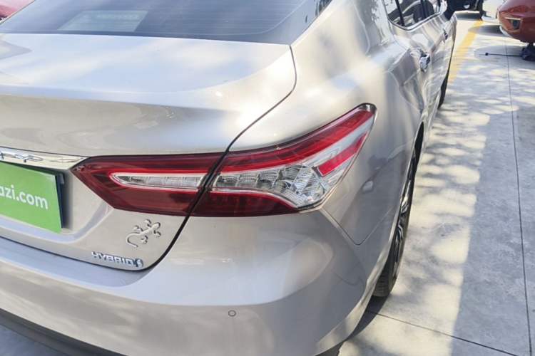 Used Toyota Camry 2021 Dual-Motor 2.5HG Luxury Edition Exterior 3