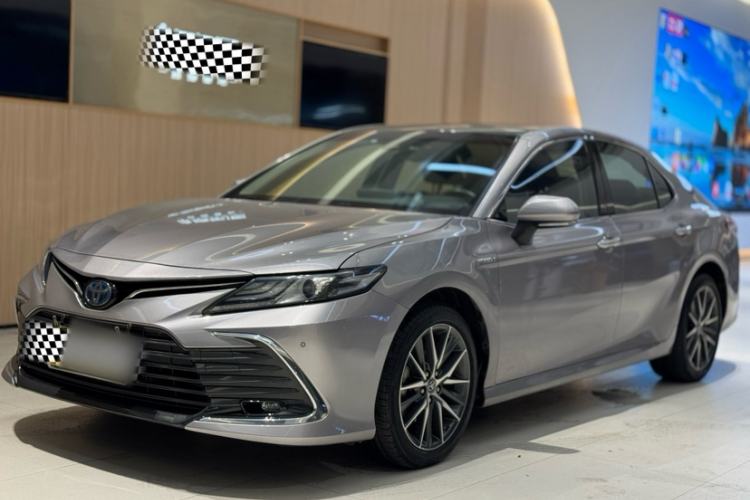 Used Toyota Camry 2021 Dual-Motor 2.5HG Luxury Edition Exterior 3
