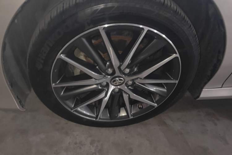 Used Toyota Camry 2021 2.5G Luxury Edition Exterior 4